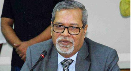 बांग्लादेश के पूर्व मुख्य निर्वाचन आयुक्त को चुनाव में हेराफेरी के मामले में गिरफ्तार किया गया